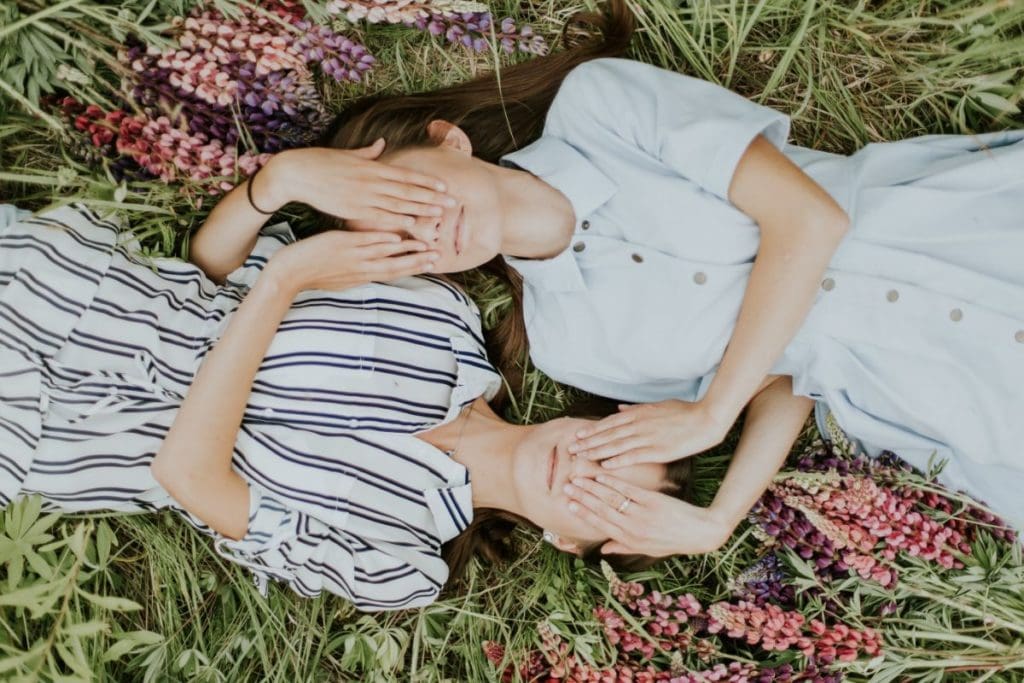 Aromathérapie familiale du Docteur Valnet - crédit daiga ellaby unsplash